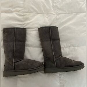 UGG Classic Tall Boot-Gray